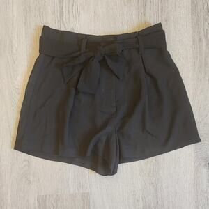 NWOT Max & Riley Women's Paper Bag High Waisted Solid Black Trouser Shorts Small